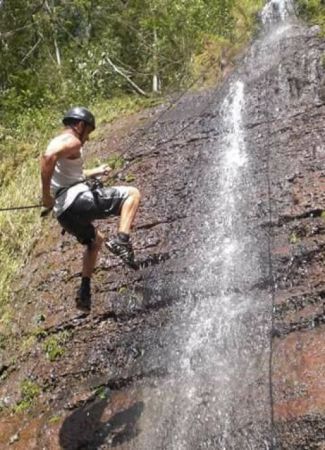 Cachoeirismo Echaporã-SP: Cachoeira Santa Rosa  (Equipe Camaleão Adventure)